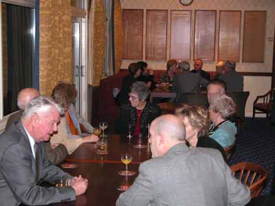 Members and guests before the dinner